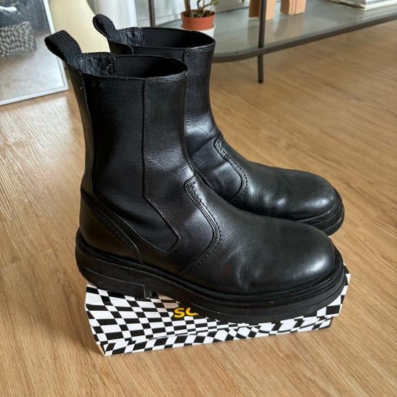 Zara Men’s Lug Sole Leather Boots - Picture 3 of 4